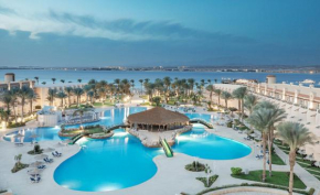 Отель Pyramisa Beach Resort Sahl Hasheesh  Хургада